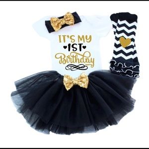 ♥️They’re ready!♥️4pcs First Birthday Outfit